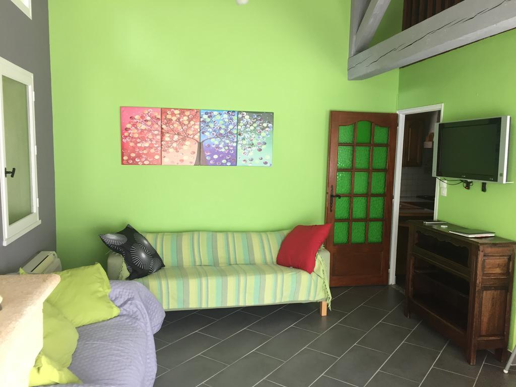 Villa La Marpierre Mondragon Екстер'єр фото